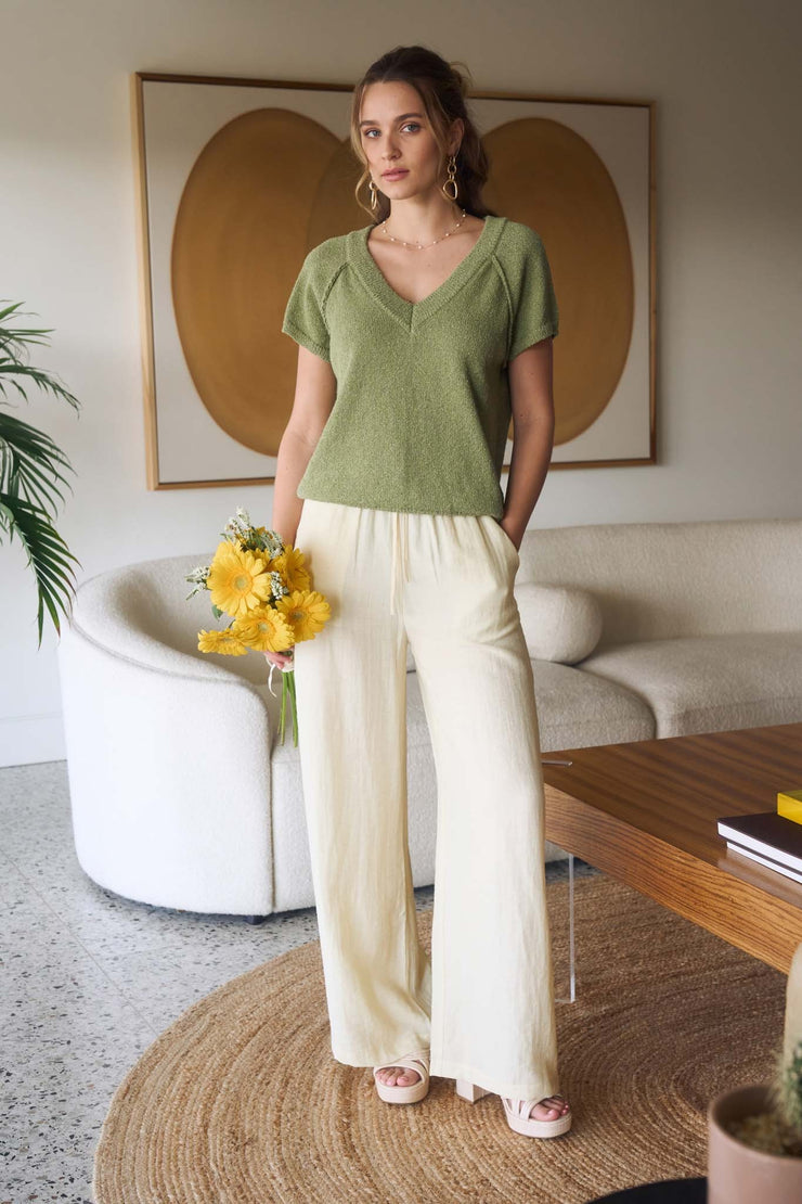 Everyday V-Neck Knit Top