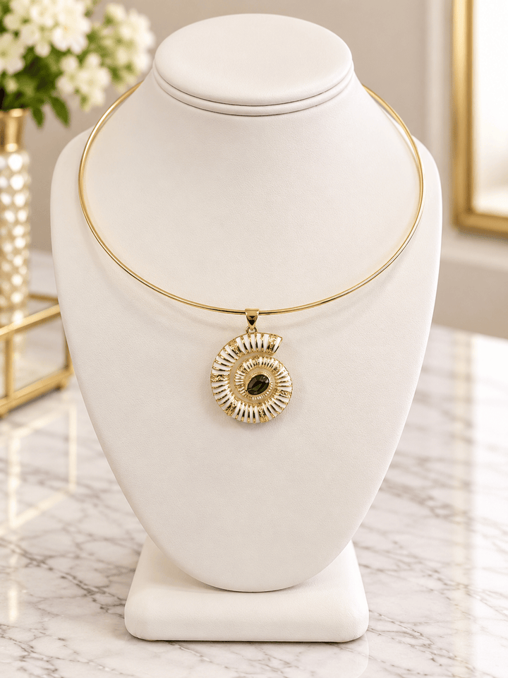 18kt Gold Plated 1.2mm Floating Collar Necklace - Pendant Bar Base 18kt Gold-Plated Floating Collar Necklace | The Red Owl Necklace
