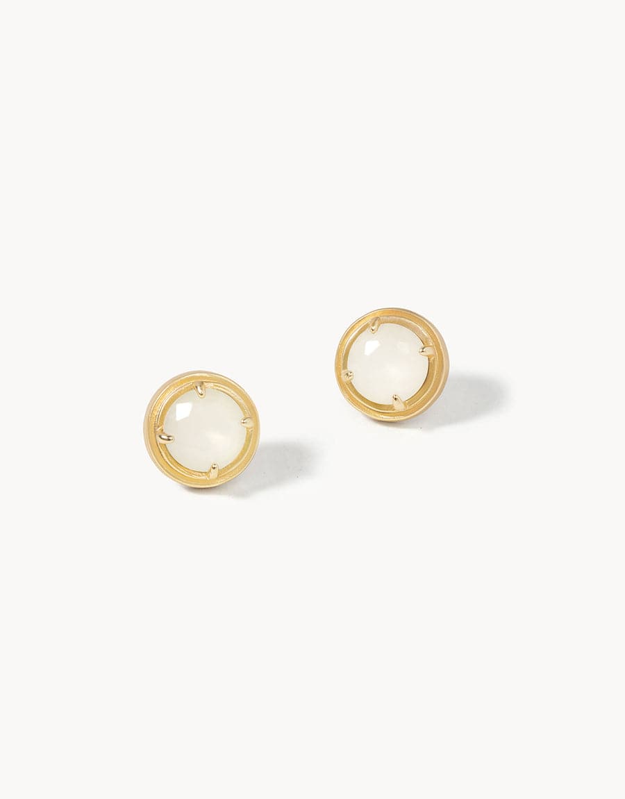 Spartina 449 Frosted White Crema Stud Earrings Spartina 449 Crema Stud Earrings | White Opal Gold Stud Earrings