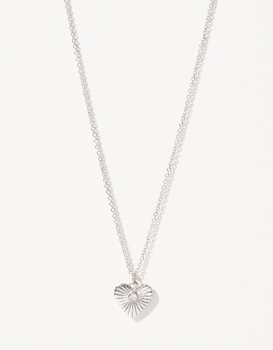 Spartina 449 Radiant Heart Necklace Spartina 449 Radiant Heart Necklace | Silver Gift Box Necklaces