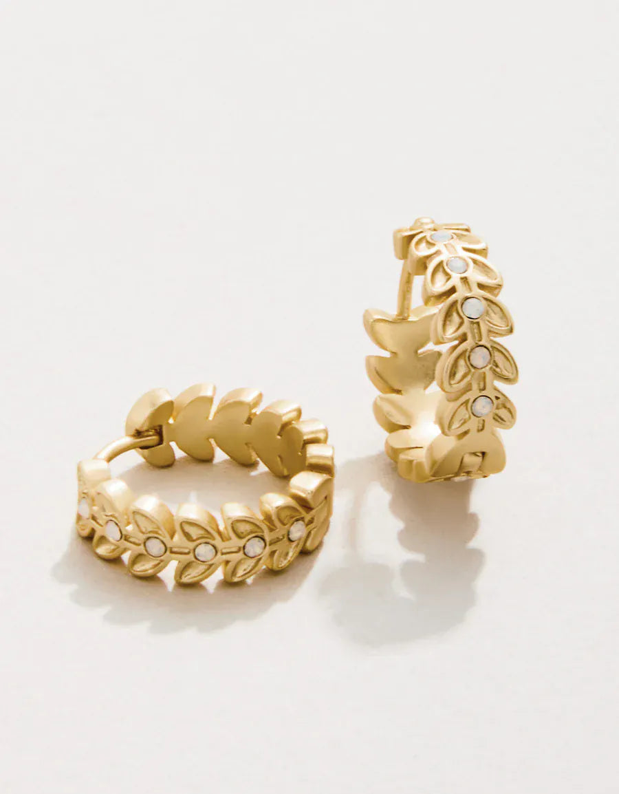 Spartina 449 Parkwood Petite Hoop Earrings 14mm White Opal