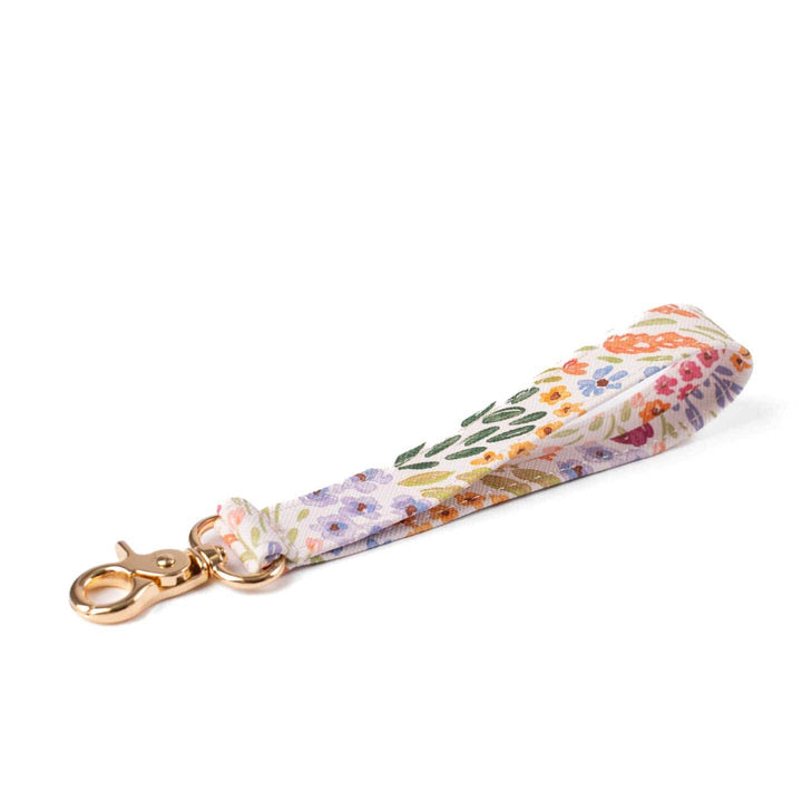 Elyse Breanne Wristlet Keychain - Countryside Blooms