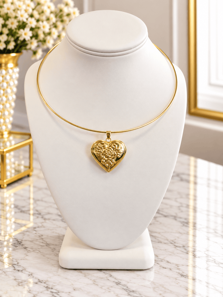 Love Roses Locket Pendant 18kt Gold-Plated Rose Heart Statement Pendant | The Red Owl Pendant Bar