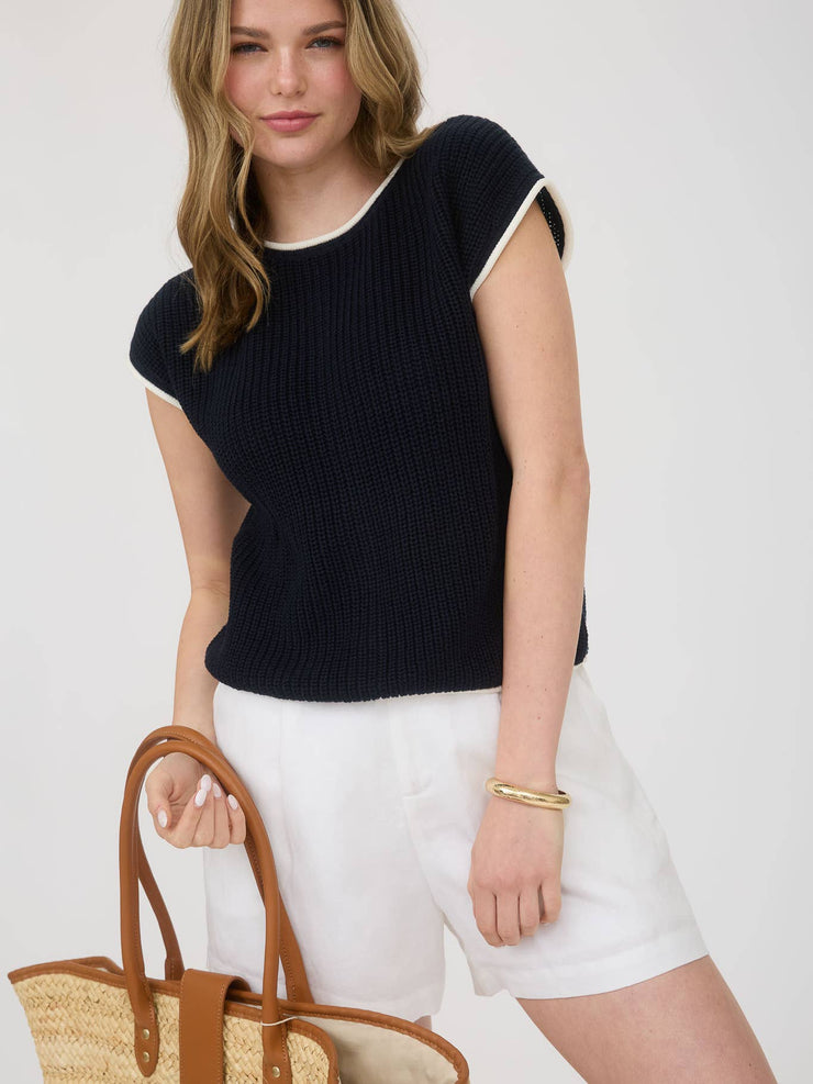 Contrast Trim Top