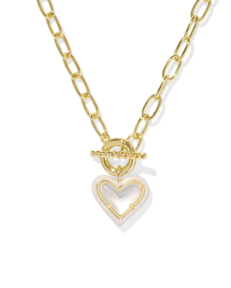 Kendra Scott Ari Heart Gold Enamel Frame Link and Chain Necklace in Ivory Mother of Pearl