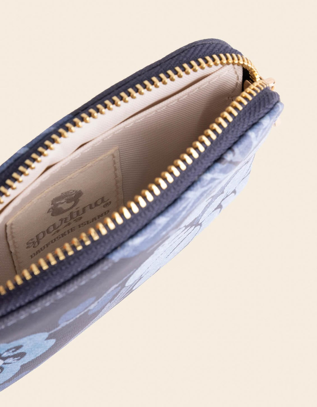 Spartina 449 Grab-n-Go Dual Wristlet - Japonica Floral Navy Spartina 449 Grab-n-Go Dual Wristlet | Japonica Floral Navy Bags