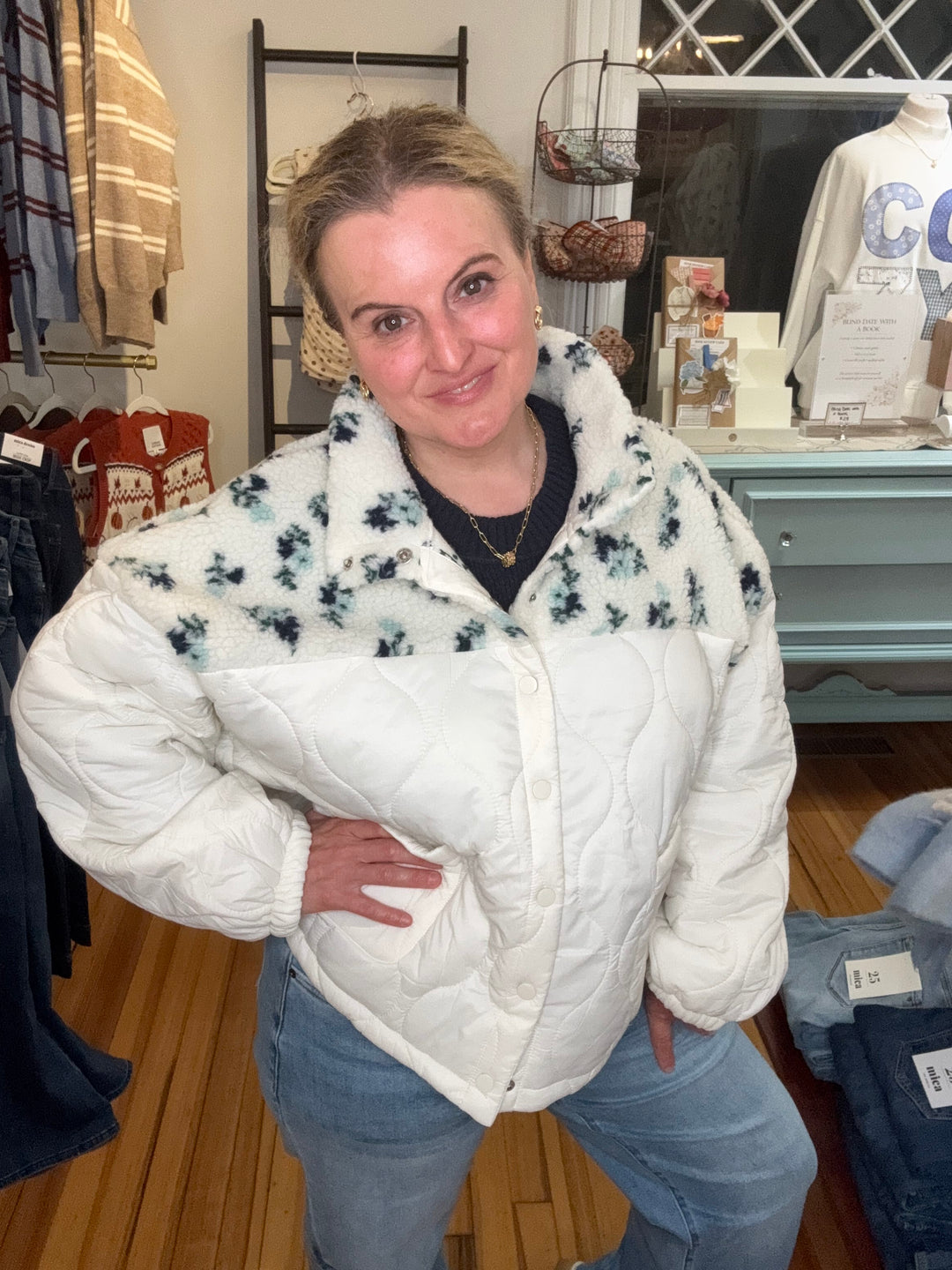 Juniper Floral Sherpa Fleece Quilted Jacket Juniper Floral Sherpa Quilted Jacket | Ivory White Tops