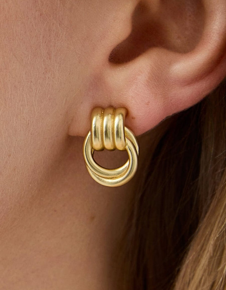 Spartina 449 Francis Gold Stud Earrings Spartina 449 Francis Gold Stud Earrings | Chunky Knot Stud Earrings