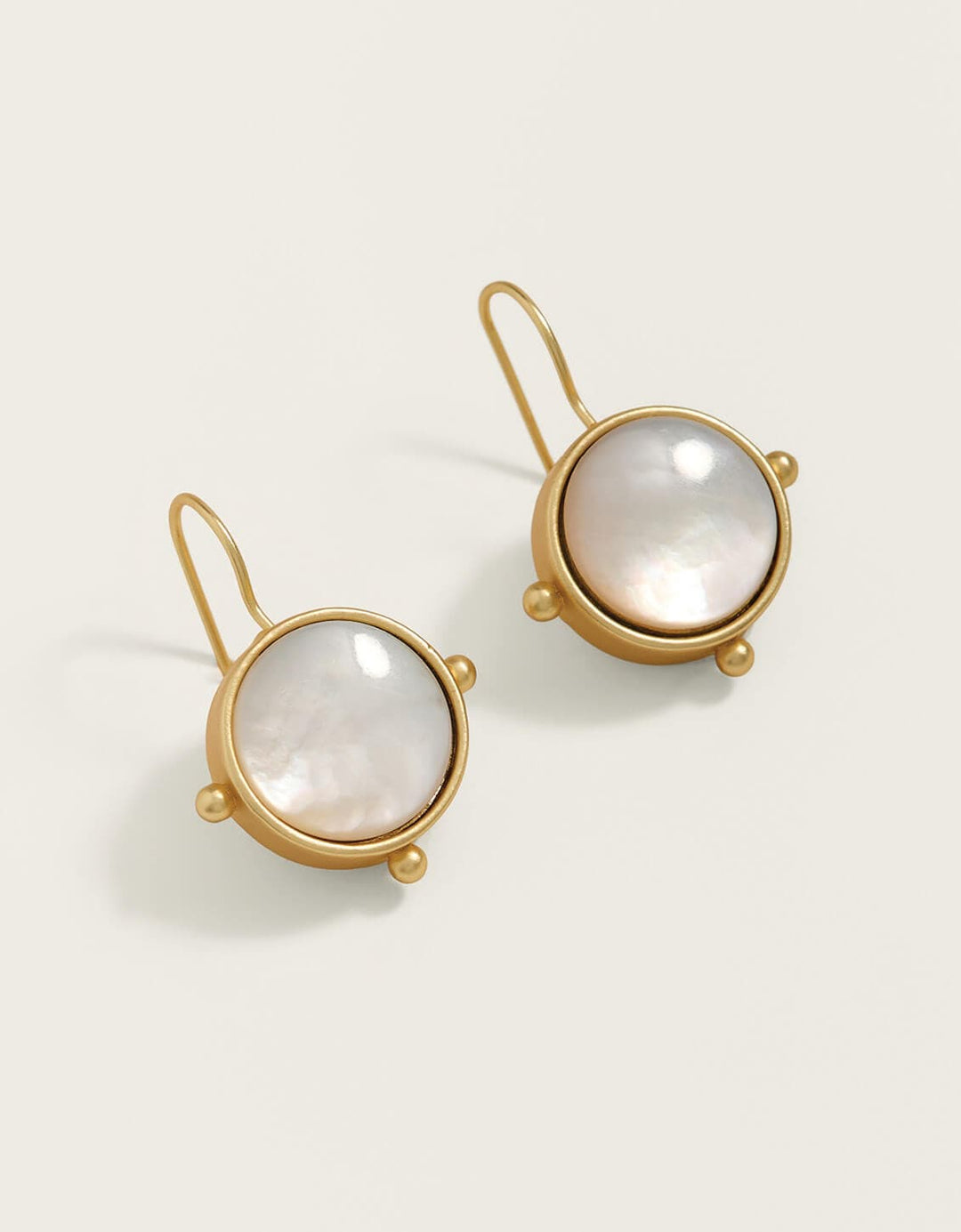 Spartina 449 Barony Mother of Pearl Gold Earrings Spartina 449 Barony Mother of Pearl Gold Earrings | MOP Drop Earrings