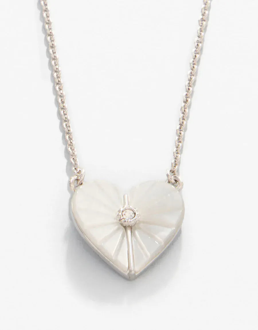 Spartina 449 Se La Vie Radiant/Mother of Pearl Heart Necklace