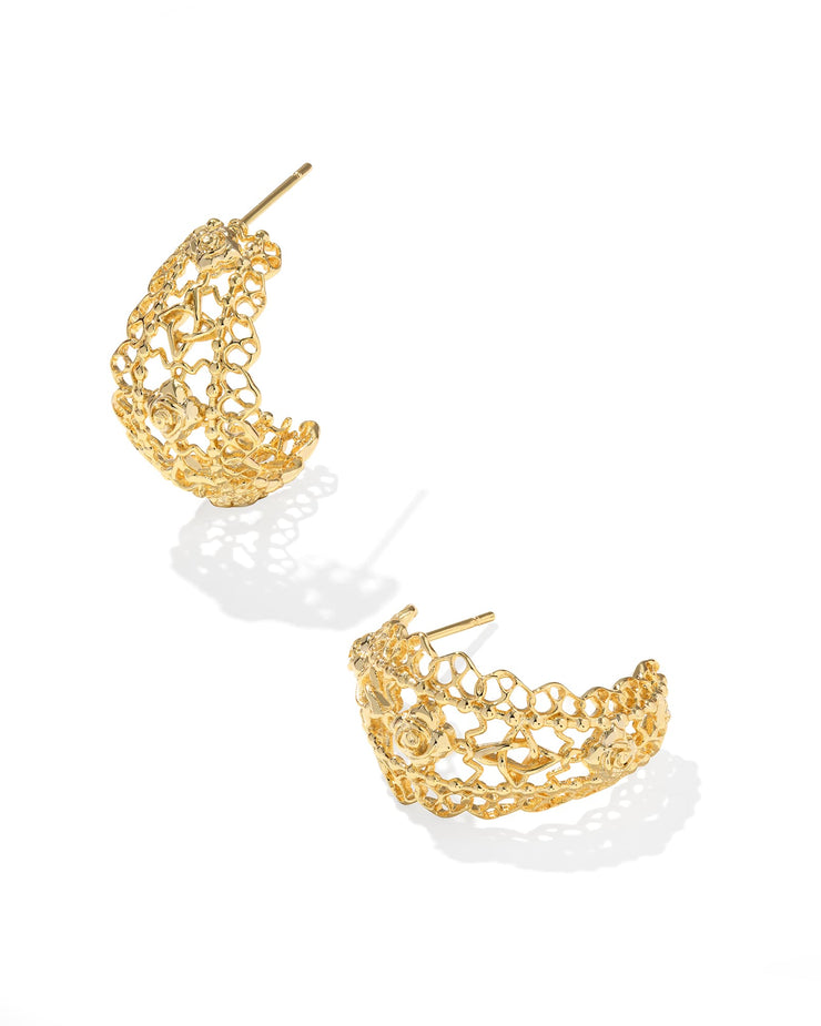 Kendra Scott Krista Lace Huggie Earrings in Gold