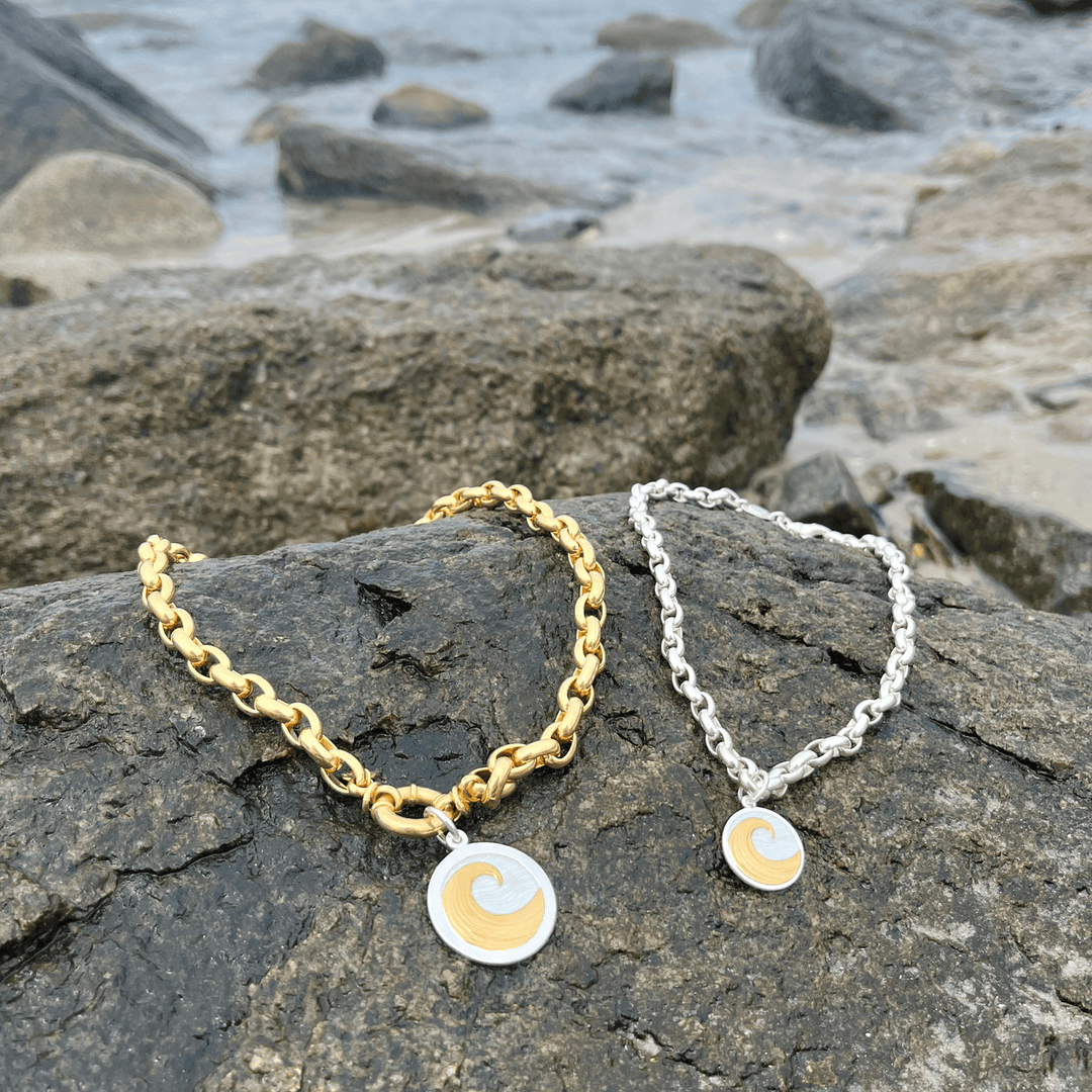 Lola Wave Pendant - Mixed Metal