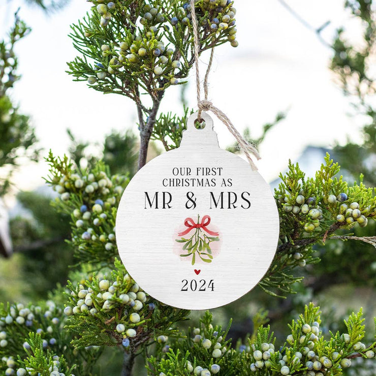 Mr & Mrs 2024 Ornament