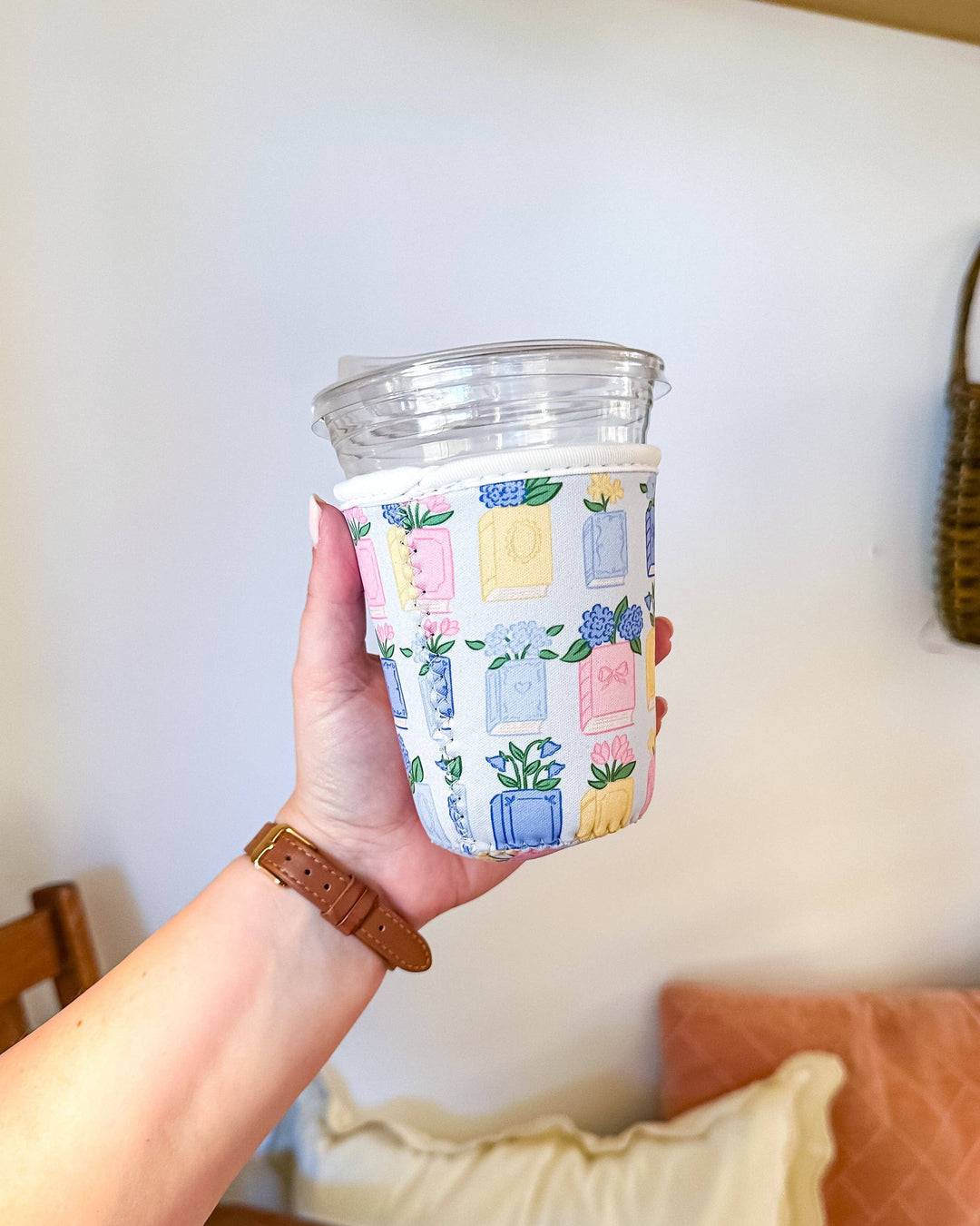 Books &amp; Hydrangeas Reusable Coffee Sleeve