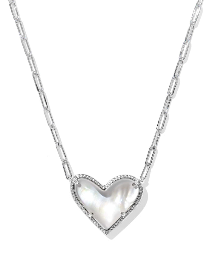Kendra Scott Ari Heart Statement Short Pendant Necklace