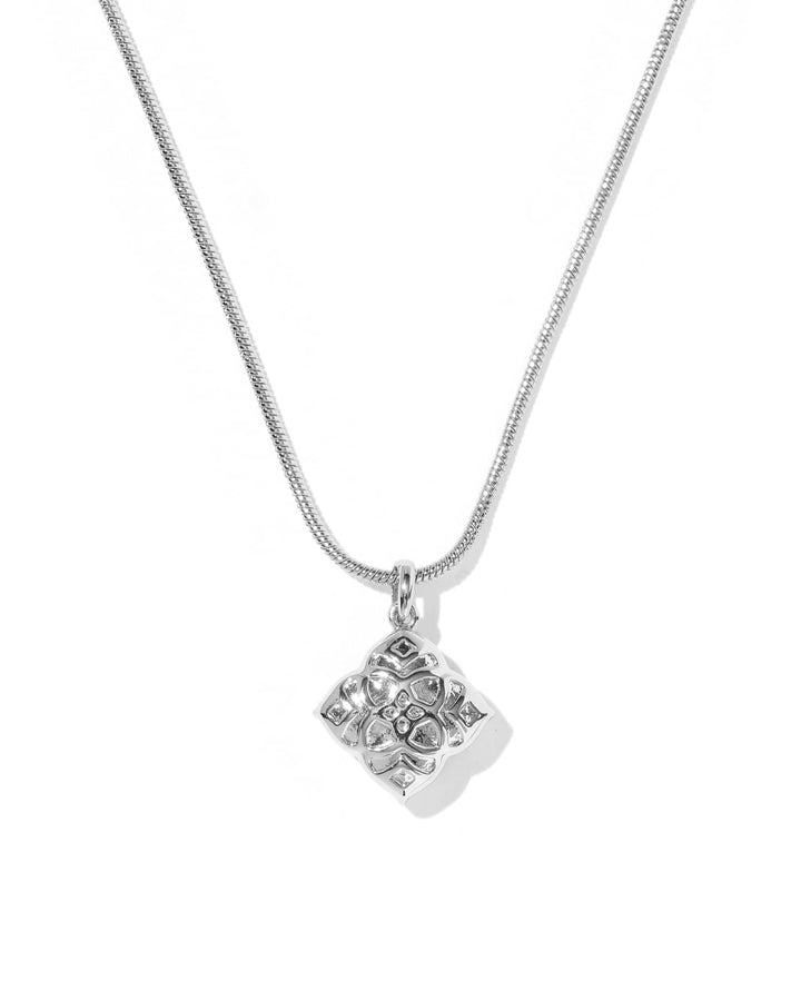 Kendra Scott Dira Pearl Silver Short Pendant Necklace in Freshwater Cultured Pearl Pearl Silver Pendant Necklace | Freshwater Pearl Medallion Necklaces