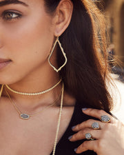 Kendra Scott Elisa Gold Pendant Necklace in Iridescent Drusy